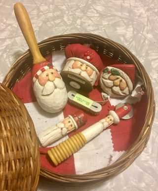 Eddie Walker Santa Button Sewing Kit With 5 Sewing Tools - Retired