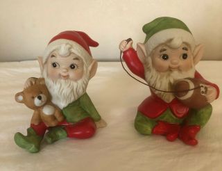 Set Of 2 Vintage Homco Christmas Elves Gnomes Ceramic Figurines 5618
