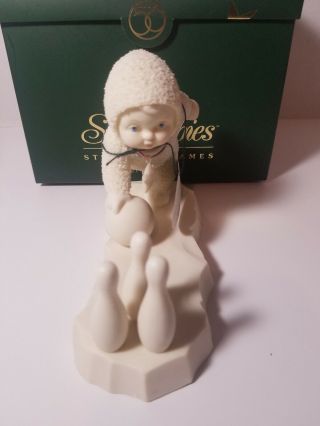 Dept 56 Snowbabies Starlight Games LET IT ROLL Bowling Figurine 3