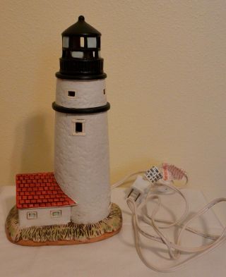 Geo.  Z.  Lefton Hand - Painted Lighted Lighthouse - 1992,  Cape Cod 1798,  00882