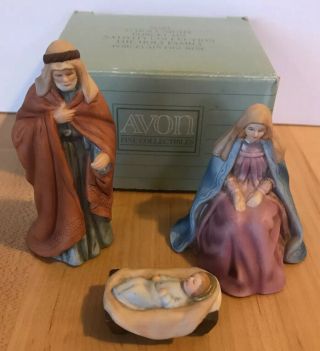 Avon O Holy Night Porcelain Nativity Holy Family Jesus Mary Joseph Baby 1989