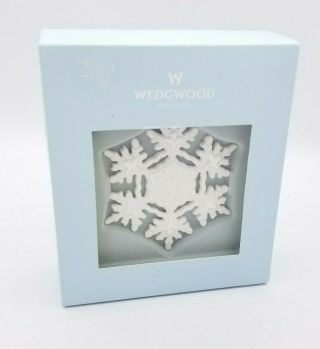Wedgwood England Jasperware White Snowflake Christmas Collectable Ornament W/box