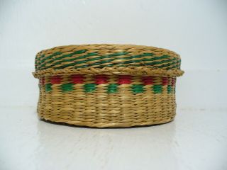 Vintage Handmade Small Round Wicker Basket With Lid Red And Green Weave