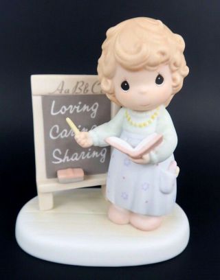 Precious Moments Figurine - " Teach Us To Love One Another " Vintage 1996 - Pm961