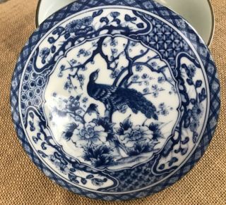 Blue And White Chinoiserie Porcelain Ceramic Round Trinket Box Bird Lace 6 1/2”
