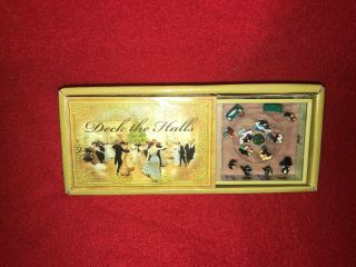 Mr.  Christmas 2004 Matchbox Melodies " Deck The Halls " Music Box Gold Label.