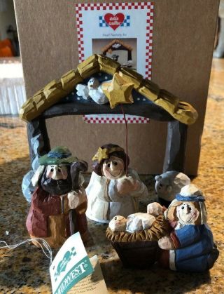 Midwest Of Cannon Falls Eddie Walker Small Nativity Set 4pc Figures & Creche