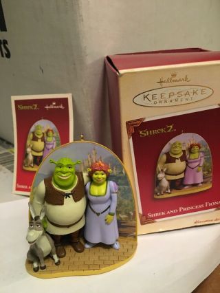 2005 Shrek And Princess Fiona Hallmark Ornament W Box.