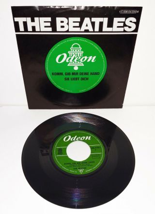 Beatles - Komm Gib Mir Deine Hand / Sie Liebt Dich Odeon Germany 1976 W/ps Mono