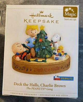 Hallmark Keepsake Ornament Charlie Brown Deck The Halls Light And Sound