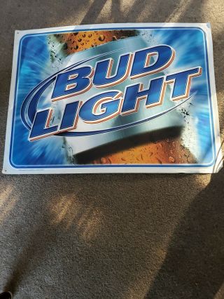Collectible 2002 Pre - Owned Bud Light Beer Metal Tin Bar/mancave Sign Budweiser