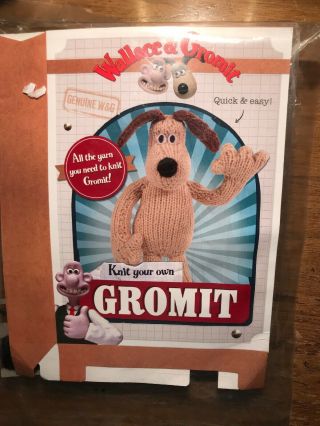 Wallace & Gromit Knitting Kit - Pattern & Yarn To Knit Gromit Dog - In Bag