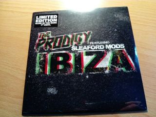 The Prodigy Ibiza 2 Track Ltd Glow - In - The - Dark Vinyl 7 " (rsd/2400 Only/sealed)