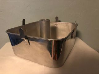 Vintage Comet Square 2 Piece Angel Food Cake Pan Aluminum 9x9x4 Footed