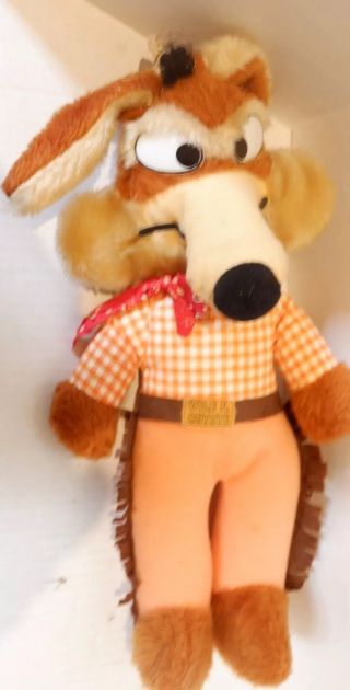 Vintage Wile E Coyote Road Runner Warner Bros Collectibe Stuffed Plush Animal
