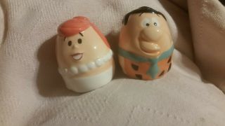 Flintstone Fred And Wilma Salt N Pepper Shaker Set,  With Magnets Display