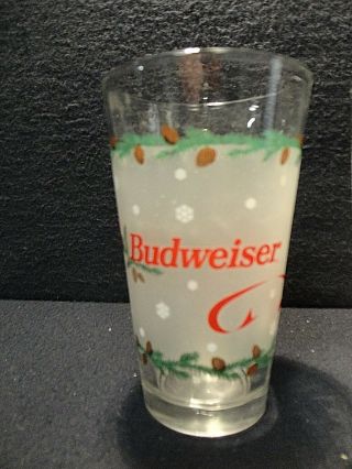 4 BEER GLASSES BUDWEISER HAPPY HOLIDAYS LIBBEY 16 OZ HEAVY Frosted 2