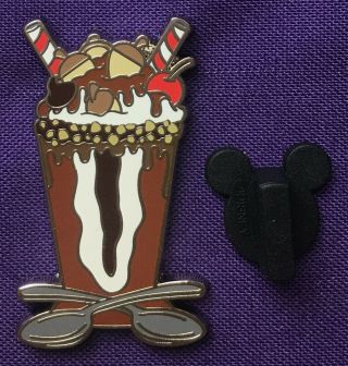 Chip N Dale Hot Cocoa Happy Holiday Christmas Mug 2019 Disney Mystery Pin