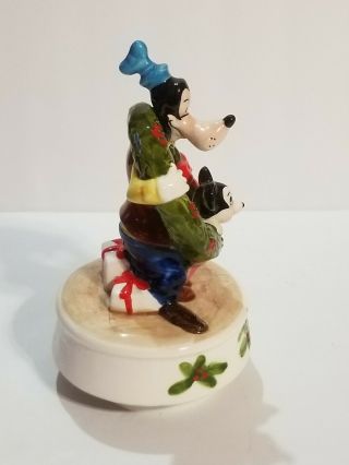 Vintage Schmid Walt Disney Characters Christmas 1981 Music Box Goofy Baby Mickey