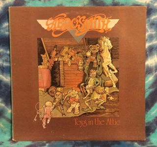 Aerosmith Lp Toys In The Attic (1975 Pressing) Columbia Jc - 33479