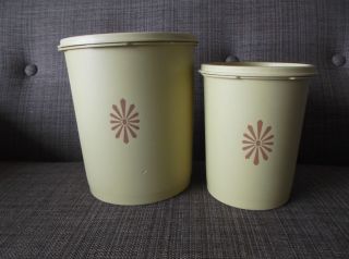 Vintage Tupperware Pale Yellow Servalier Canisters Set Of 2 - Large & Small