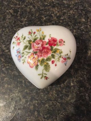 Fine Porcelain Celebration Of Love Music Box Heart Shape Lara 