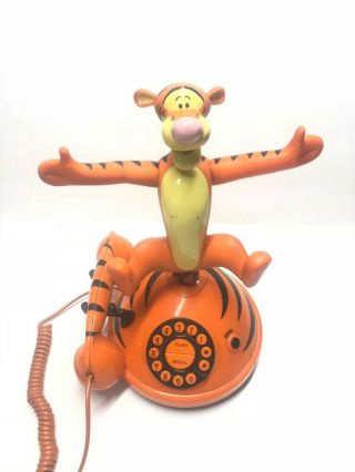 Winnie The Pooh - Tigger Animated Talking Singing Collectible Telephone Disney