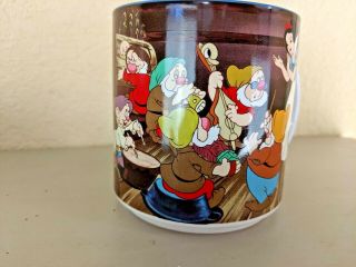 Walt Disney Snow White And The Seven Dwarfs Movie Scene Tea Coffee Cup Mug