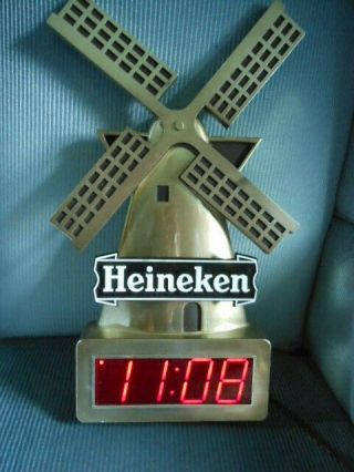 Vintage Collectible Heineken Beer Gold Windmill Digital Clock Sign Clock