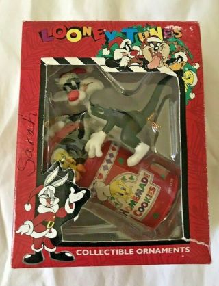 Warner Bros Looney Tunes 1997 Christmas Ornament Sylvester And Tweety