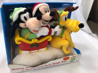 Disney Mickey Goofy Pluto Sleigh Ride Animated Musical Plush Here Comes Santa