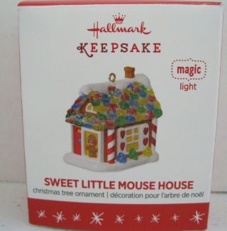 Hallmark 2016 Miniature Keepsake Ornament Sweet Little Mouse House Magic - Light