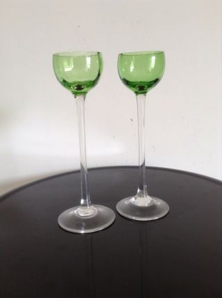 Pair Miniature 11cm Tall Wine Glasses Pretty Emerald Green Wavy Cup & Clear Stem