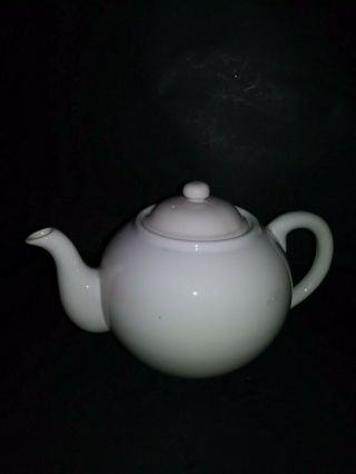 Teapot Ceramic With Tea Strainer White Approx 9 " Spout - Handle Tea Party Ready