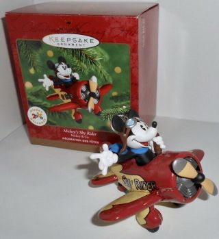 Hallmark Keepsake Ornament 2000 Disney Mickey 