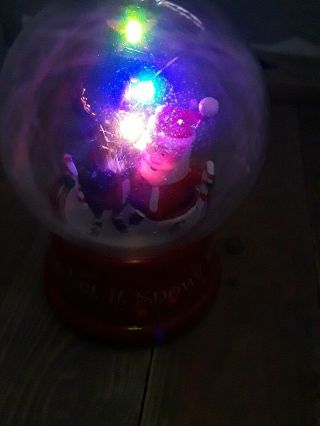 Gemmy Reindeer/Santa Musical Lighted Plastic Snow Globe Christmas 3