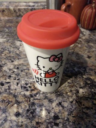 Sanrio Hello Kitty White Ceramic 16 Ounce Mug Lid Travel Cup 2012 Red Pink