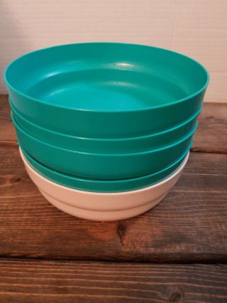Vintage Tupperware Soup Salad Cereal Bowls 2415 Green / White Set Of 5