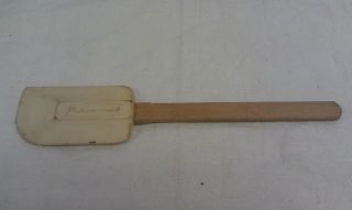 Vintage Rubbermaid Wooden Handle Spatula " Plate & Bowl Scraper " 9 " Old L@@k