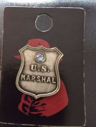 Tdl Disney Tokyo Disneyland U.  S.  Marshal Police Mini Badge Pin & Card