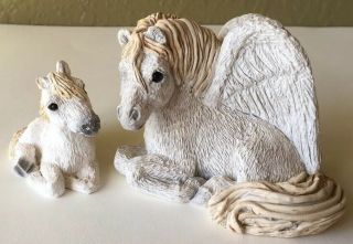 Stone Critters Mama And Baby White And Gold Pegasus By Susan Williams Usa Made