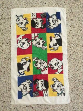 101 Dalmatians Bath Beach Towel Vintage Disney Dog Cotton Multicolor Great Shape