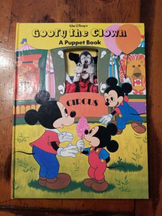 Vintage Walt Disney’s Goofy The Clown: A Puppet Book Hardcover 1977 Collectible