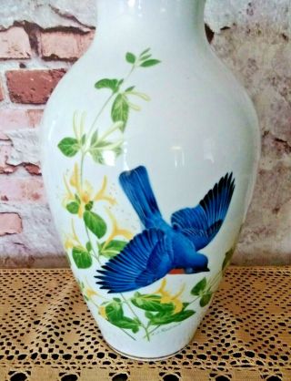 The Bluebirds Of Summer Franklin Vase Limited Edition 1985