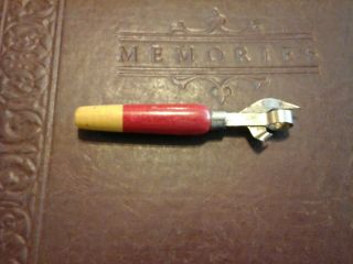 Vintage Red And White Wood Handle Can Opener Made In U.  S.  A.