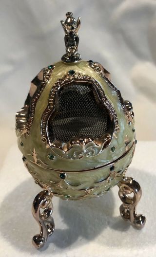 Disney Tinker Bell Egg Shaped Ring Box
