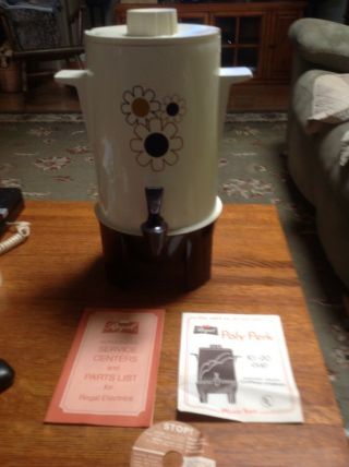 Vintage Regal Poly - Perk Electric Coffee Maker Percolator - 10 - 20 Cups -