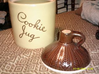 cookie jar/jug monmouth leaf mark 2