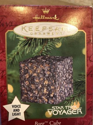 Hallmark Keepsake Star Trek Ornament Borg Cube 2000