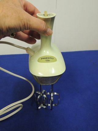Vintage Presto Electric Hand Mixer LN01 - A 3